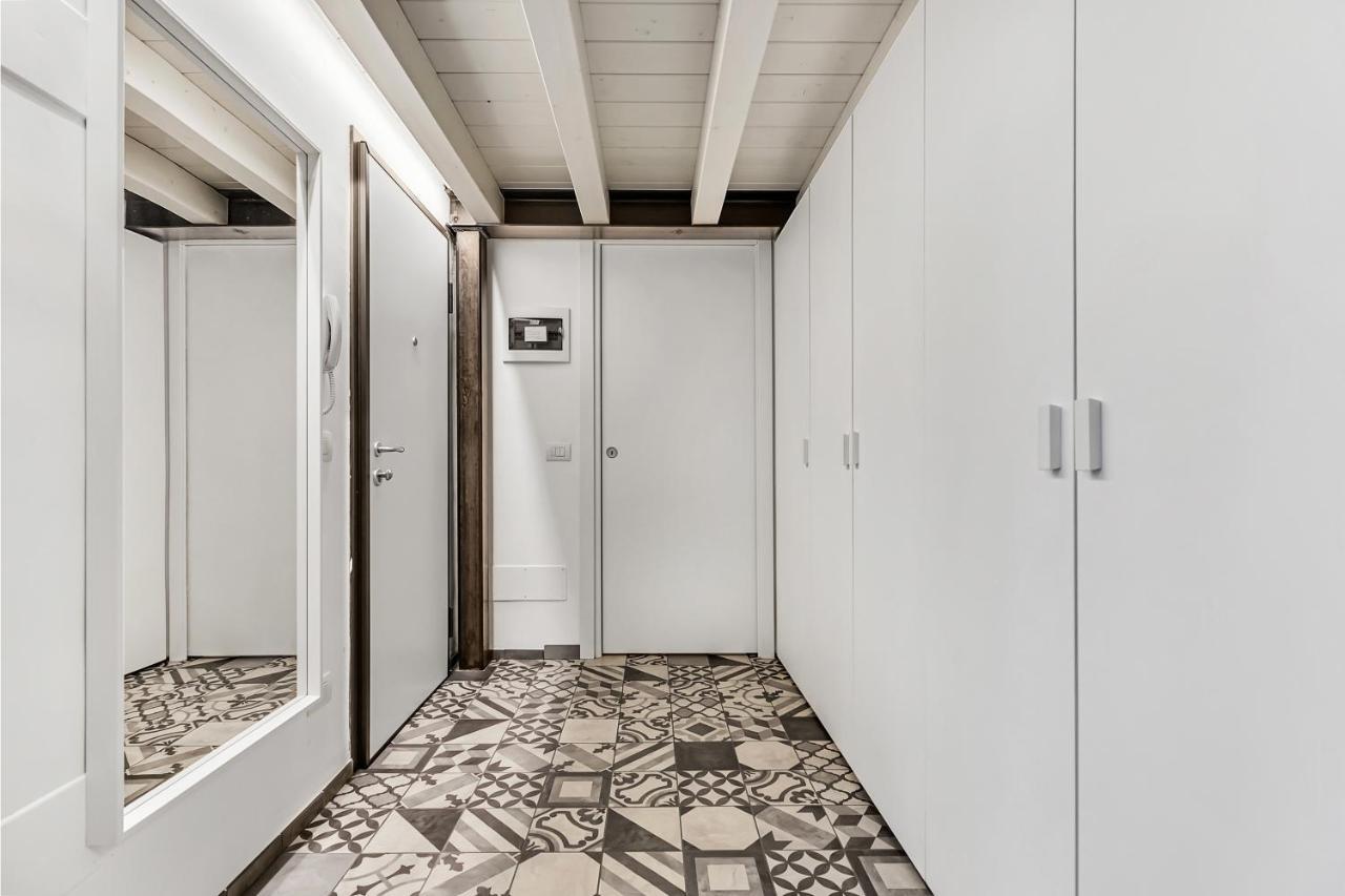 Loft Spritz Nel Centro Di Milano, Via Sottocorno, Porta Vittoria — Foto 1